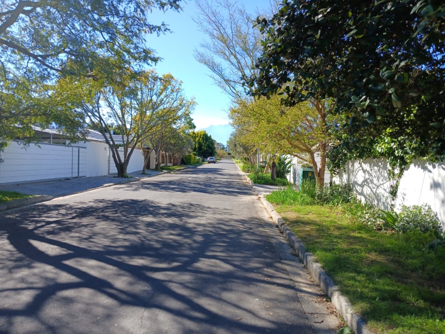 3 Bedroom Property for Sale in Roundhay Western Cape